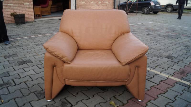 ox_skorzany-naroznik-fotel-firmowy