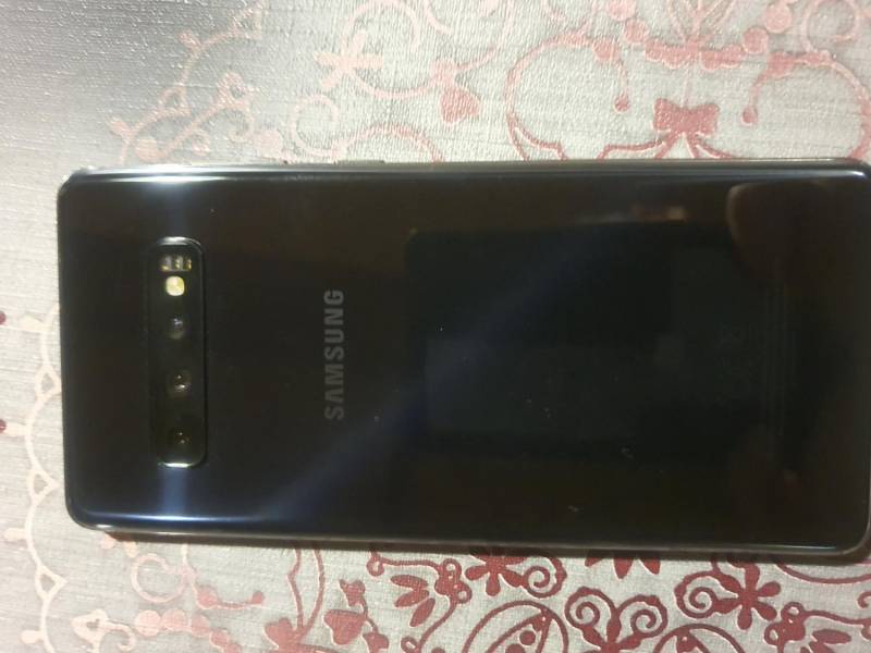 ox_samsung-s10-plus-stan-idealny-oryginalna-folia-na-wyswietlaczu