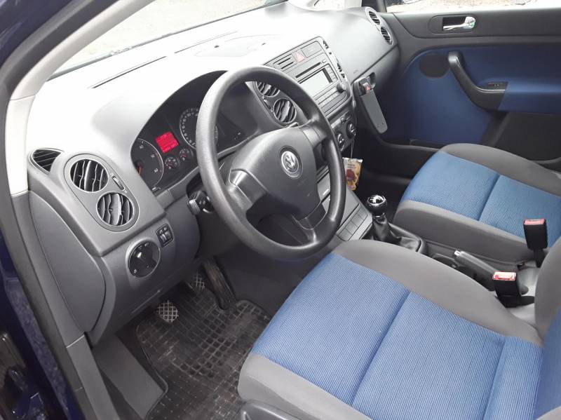 ox_sprzedam-golf-plus-19-tdi-105km