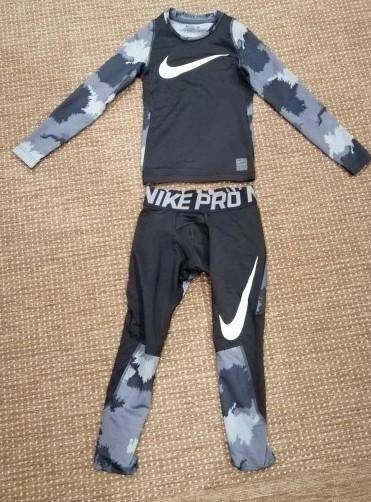 ox_bielizna-termoaktywna-nike-pro-hyperwarm-sm-8-11lat