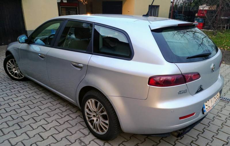 ox_alfa-romeo-159-19-jtdm-110-tys-km