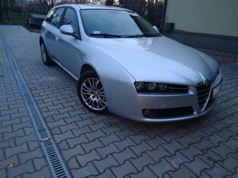 ox_alfa-romeo-159-19-jtdm-110-tys-km
