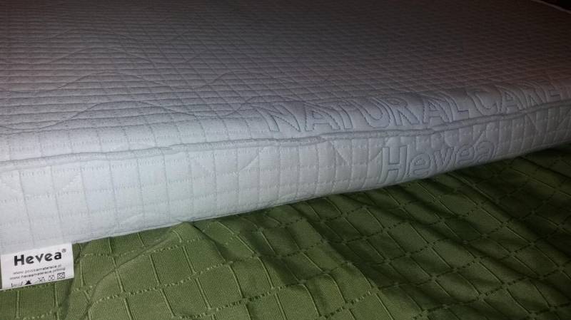 ox_sprzedam-materac-lateksowy-hevea-baby-120x60-aegis-natural-care