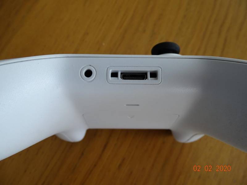 ox_pad-xbox-one-gwarancja-13-miesiecy
