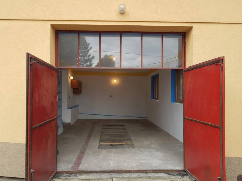 ox_do-wynajecia-2-pomieszczenia-na-magazyn