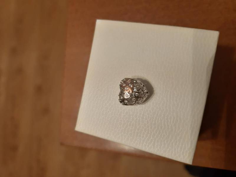 ox_charms-pandora-azurowe-serce-z-zlota-koniczynka-srebro-s925