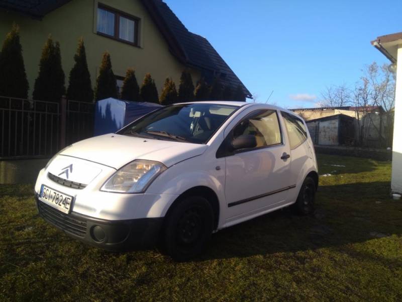 ox_citroen-c2-ekonomiczny