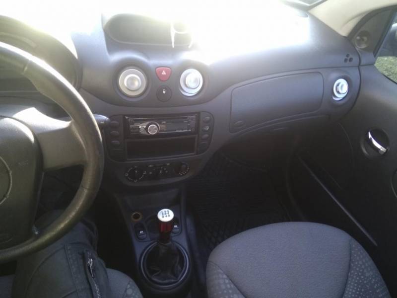 ox_citroen-c2-ekonomiczny