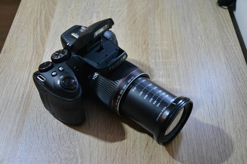 ox_aparat-fuji-16mpx-30x-zoom