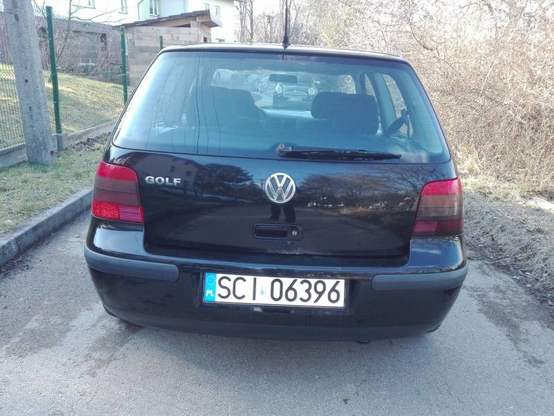 ox_vw-golf-4-benzyna-lpg