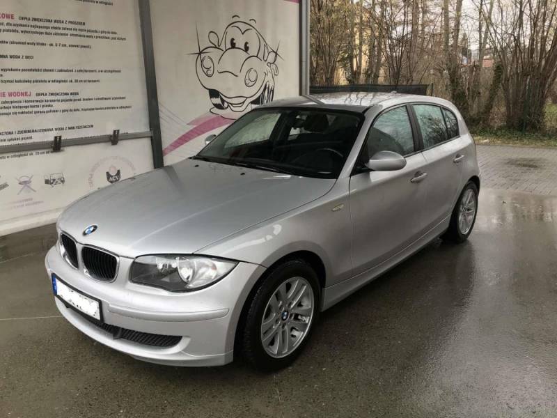 ox_bmw-116i-e87-lift-2007rok-125-tys-km-poj16-benzyna-116koni