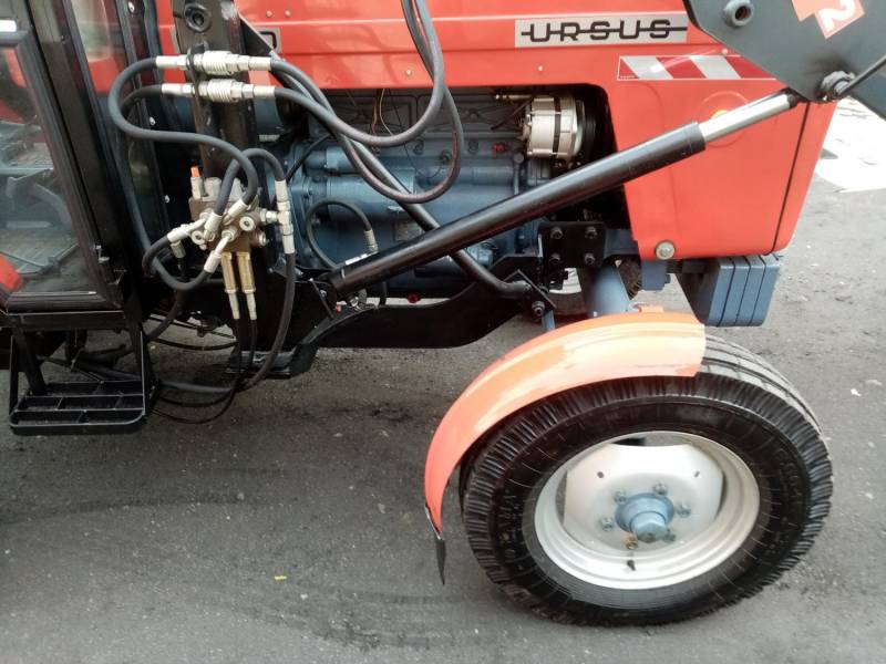 ox_ursus-c-360-bdb-z-turem-hydraulicznymze-wspkier-80-nowych-czesci