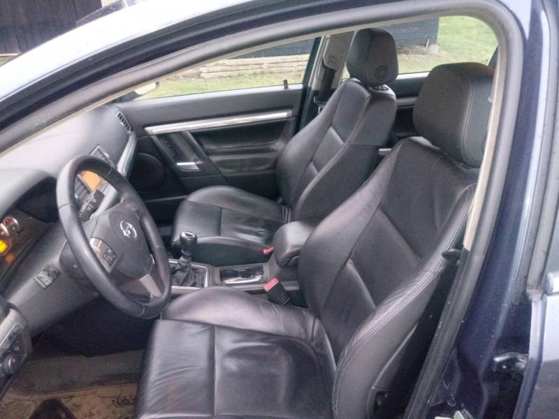 ox_sprzedam-opel-vectra-c-gts