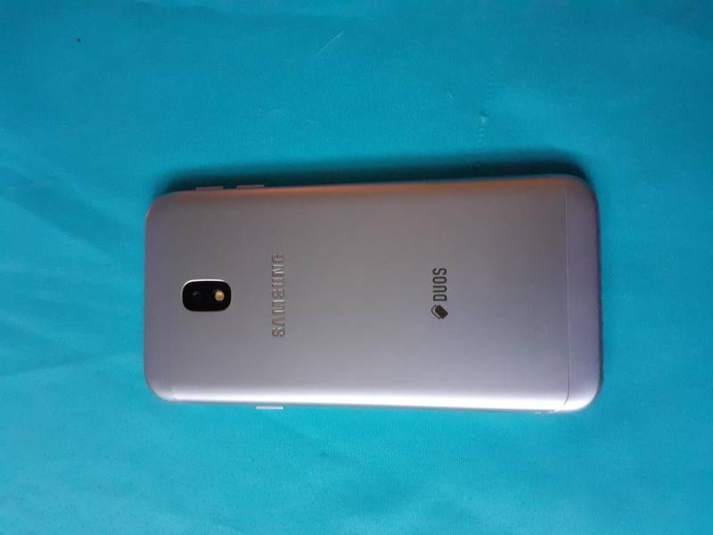 ox_samsung-galaxy-j3