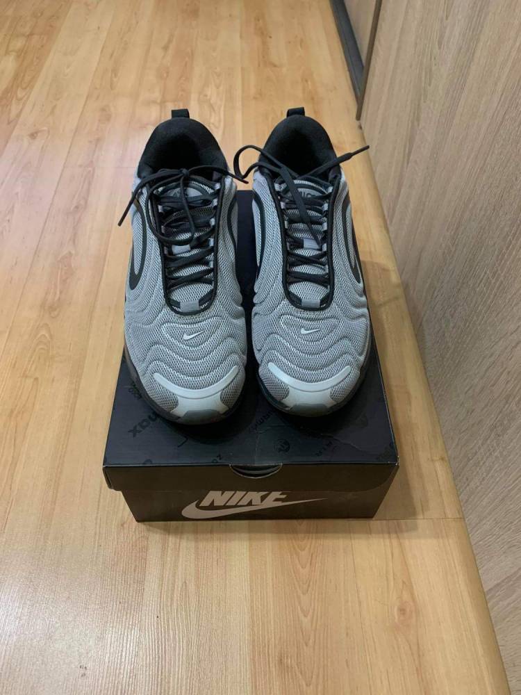 ox_sprzedam-nike-air-max-720