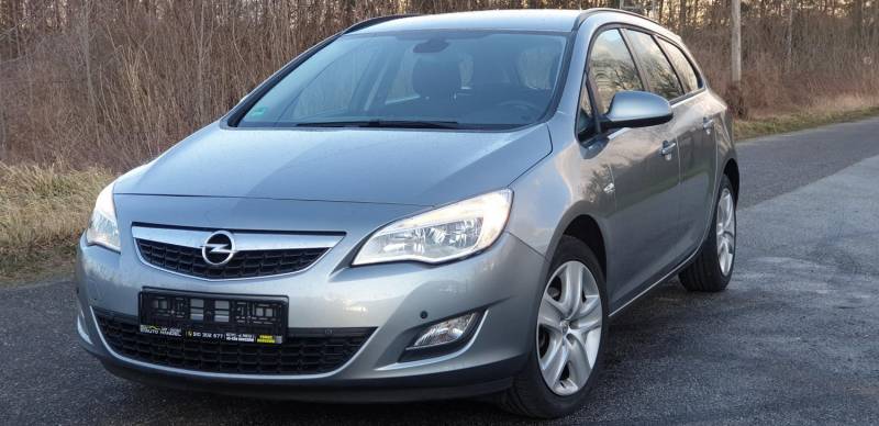 ox_opel-astra-j-14-turbo-120km-tempomat-2011r