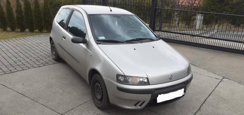 ox_sprzedam-fiat-punto-12-benzyna-wspomaganie-city-el-szyby-rok-2001