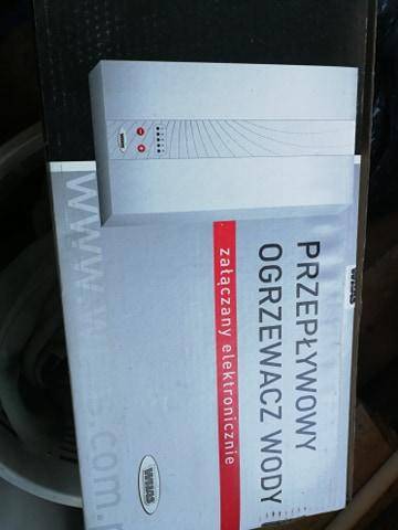 ox_sprzedam-przeplywowy-ogrzewacz-wody-zalaczany-elektronicznie