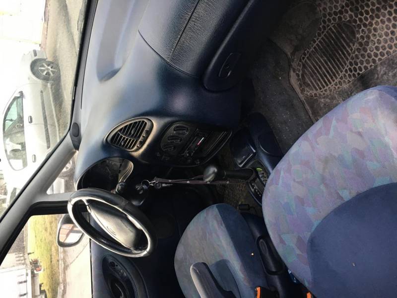 ox_sprzedam-ford-galaxy-28-v6