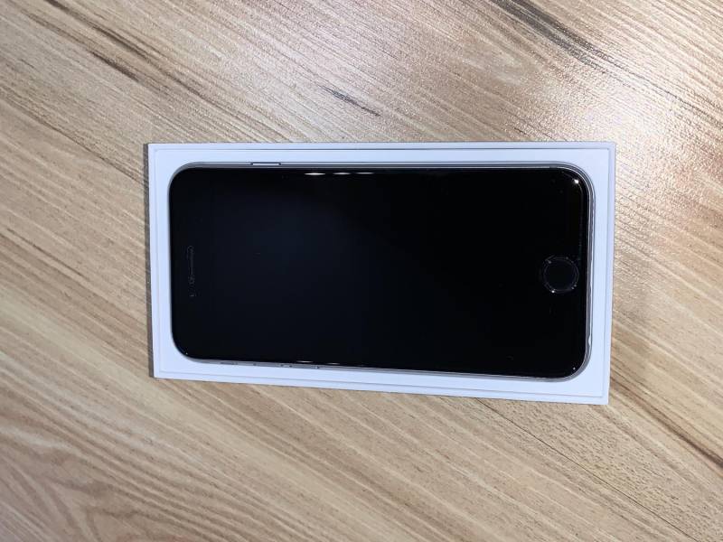 ox_sprzedam-iphone-6-32gb-stan-bardzo-dobry