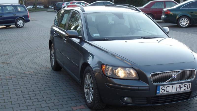 ox_volvo-v50-2005-rok-20-diesel-136-km-polski-salon