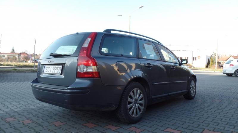 ox_volvo-v50-2005-rok-20-diesel-136-km-polski-salon