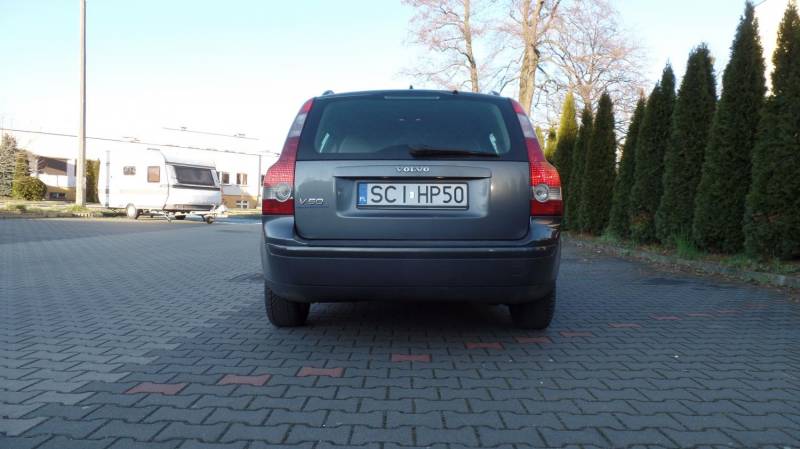 ox_volvo-v50-2005-rok-20-diesel-136-km-polski-salon