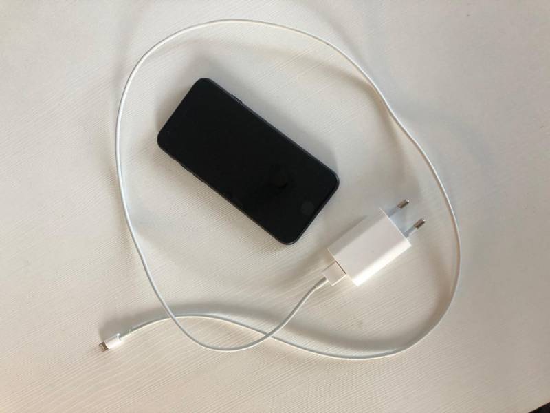 ox_apple-iphone-7-black-32gb