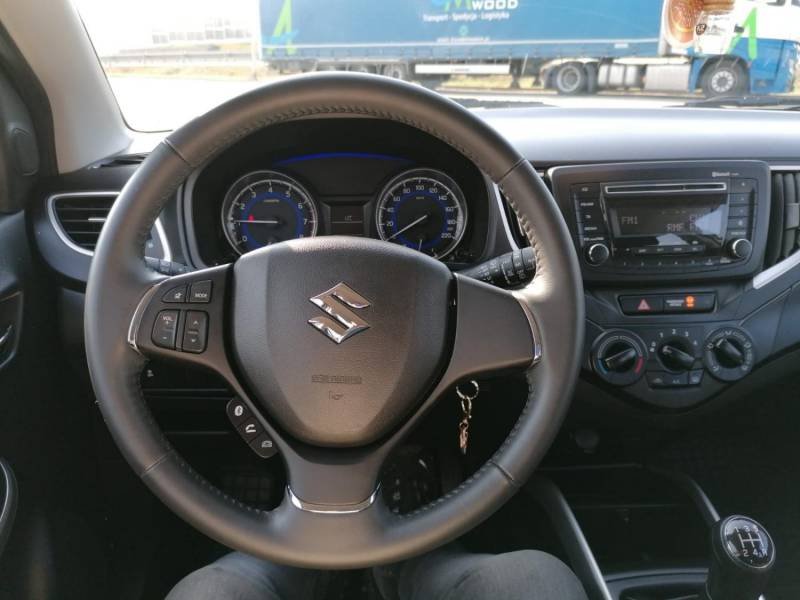 ox_suzuki-baleno-12-2018-serwisowana-w-aso-pierwszy-wlasciciel