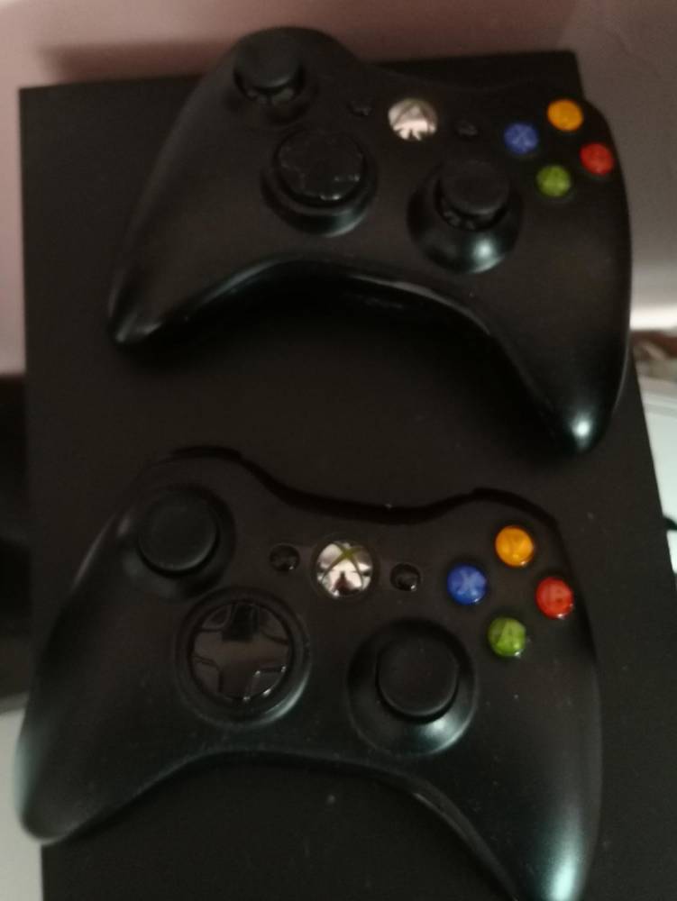 ox_sprzedam-konsole-xbox360-kinect-z-grami