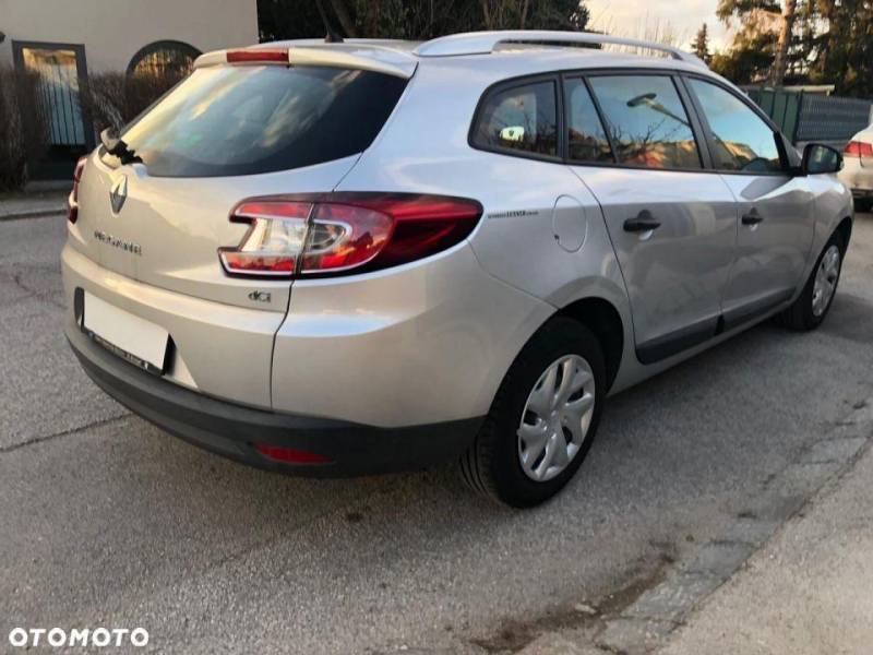 ox_renault-megane-15-diesel-2012-stan-idealny-i-niski-przebieg