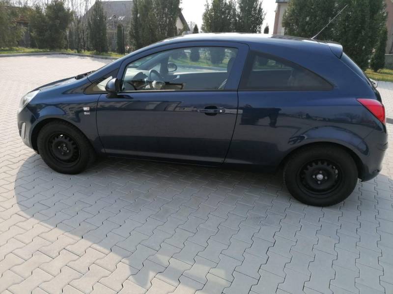 ox_opel-corsa-14-benzyna-2012-zadbana-z-niskim-przebiegiem