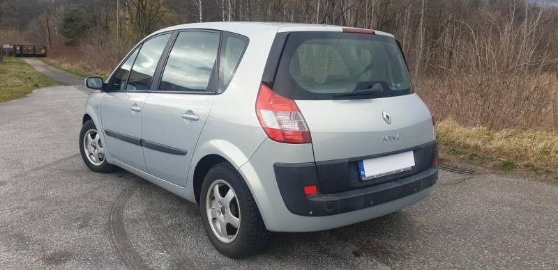 ox_renault-scenic-ii-16-zadbany-2003r