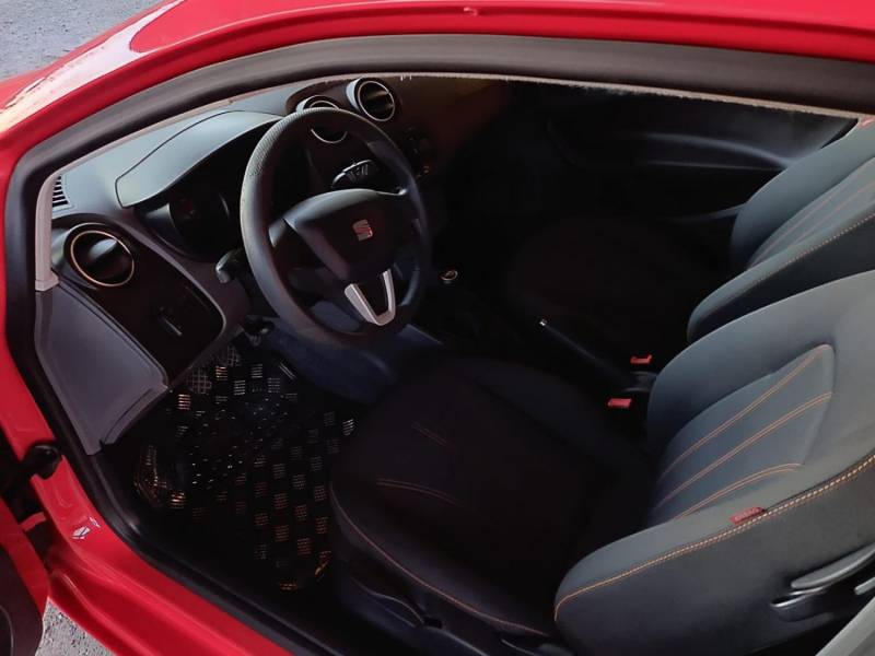 ox_seat-ibiza-12-benzyna-2011-stan-idealny-i-gotowa-do-jazdy