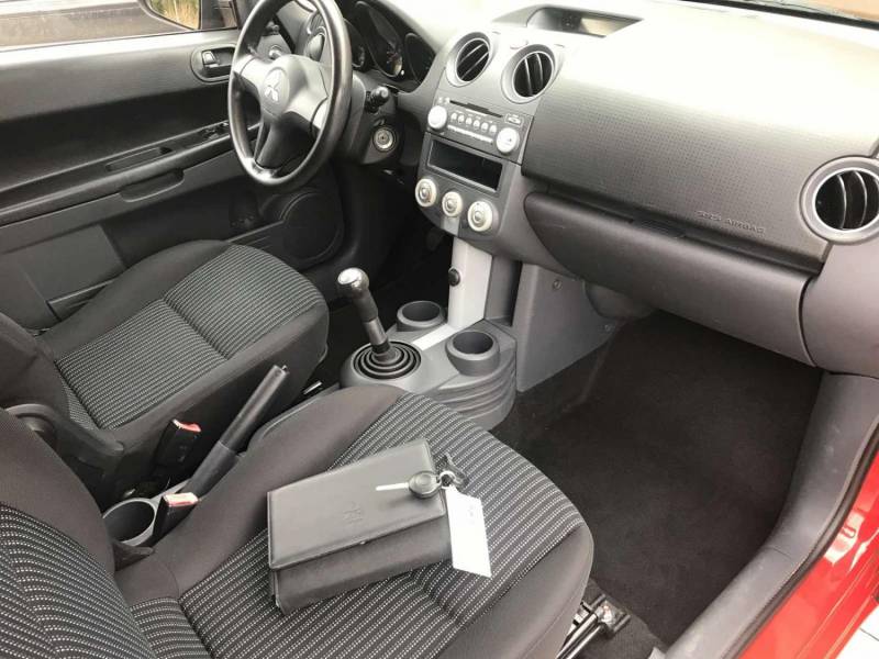 ox_mitsubishi-colt-11-benzyna-2008r