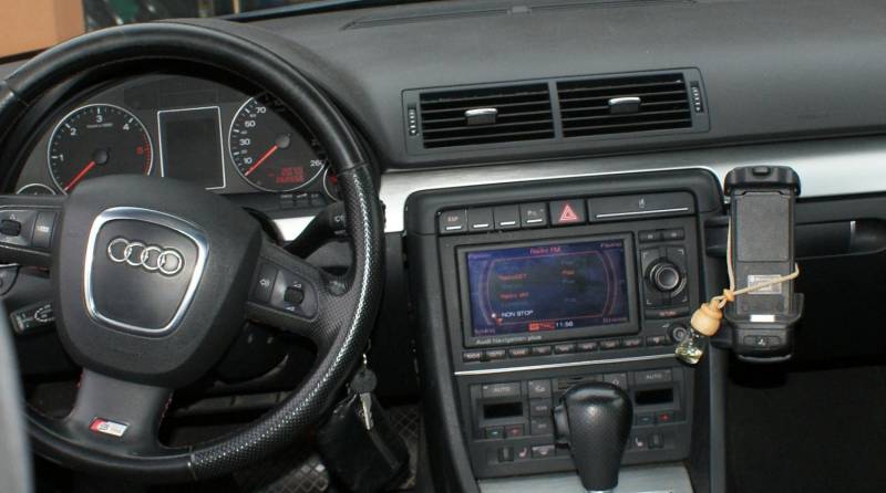 ox_audi-a4-2007-tdi-s-line-automat