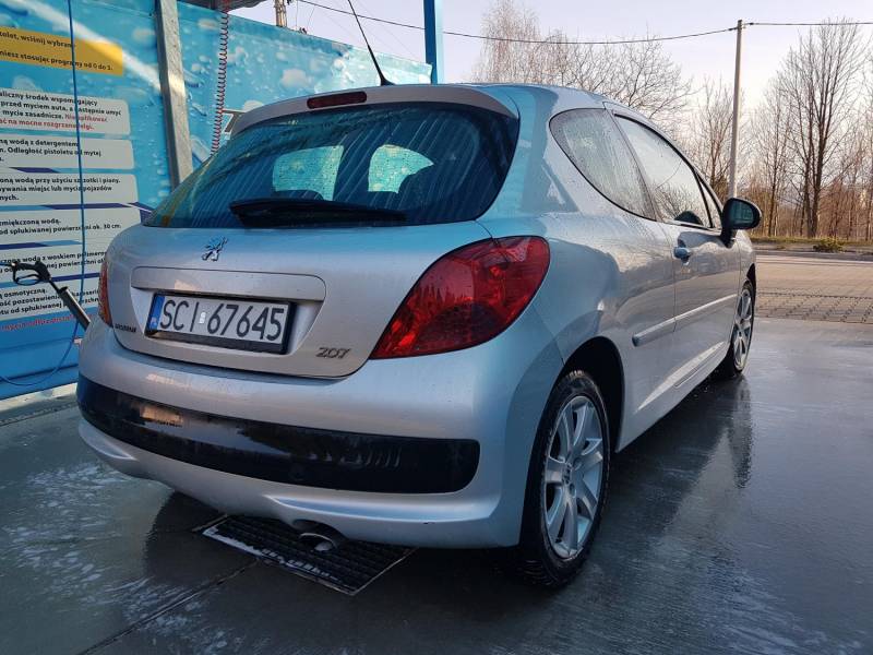 ox_peugeot-207-16-16v-0607r-pakiet-sport-prywatnie