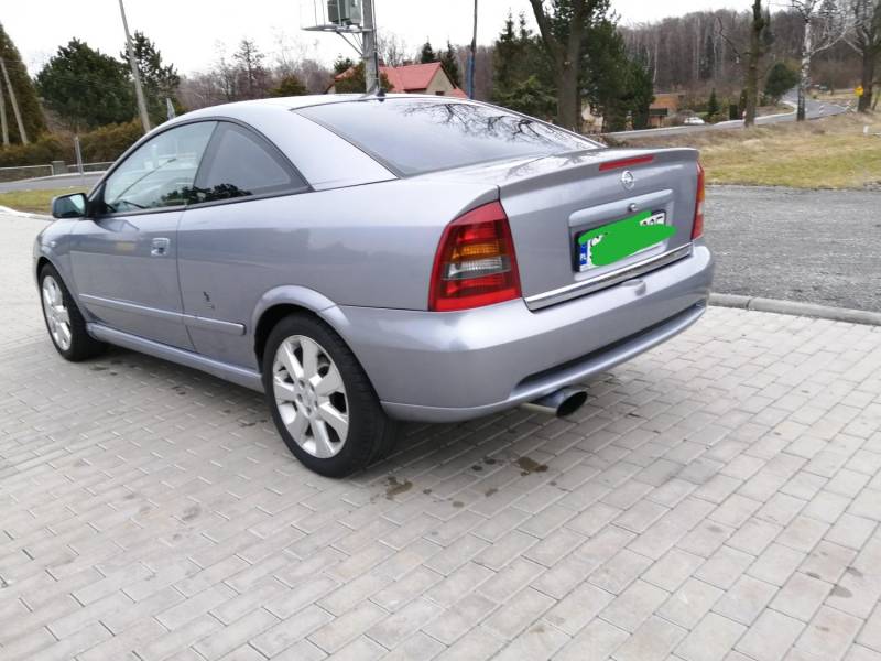 ox_opel-astra-bertone