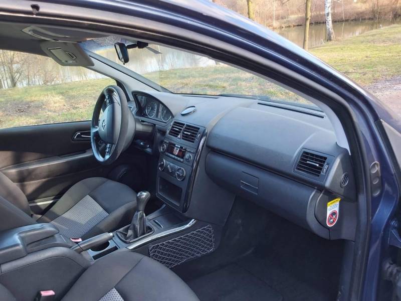 ox_mercedes-benz-a180-doinwestowany-sprowadzony-klima-alufelgi-stan-bdb