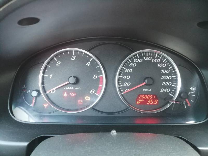ox_mazda-6-i-2004r-20-diesel-hatchback