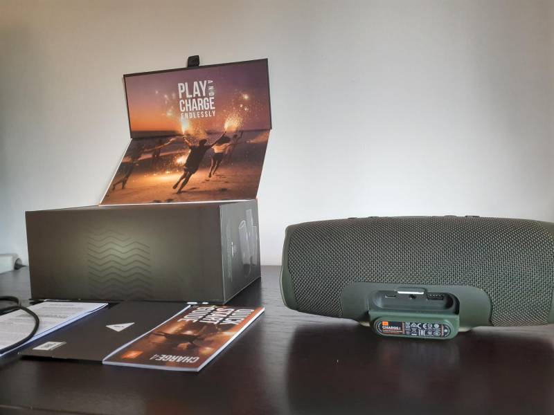 ox_jbl-charge-4