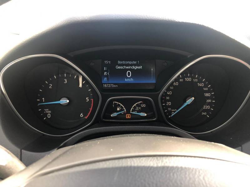 ox_ford-focus-2016-15-tdci-120-km-zadbany-i-dobrze-wyposazony