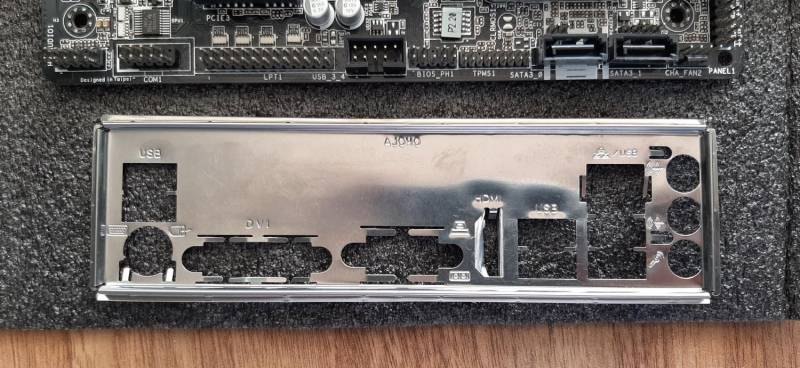 ox_procesor-i3-7100-39ghz-plyta-glowna-asrock-b-250m