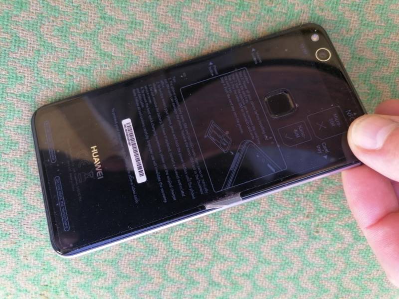 ox_telefon-huawei-p10-lite