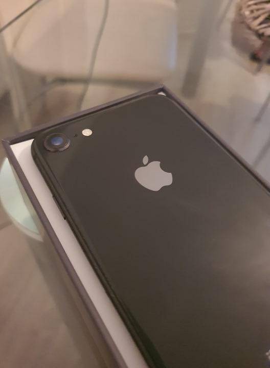 ox_iphone-8-64gb