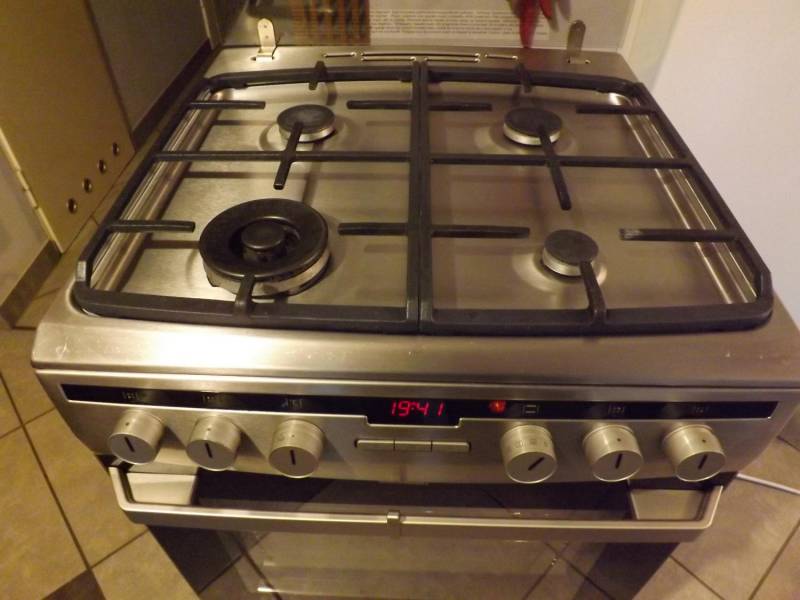 ox_kuchenka-gaz-elekt-amica-60cm