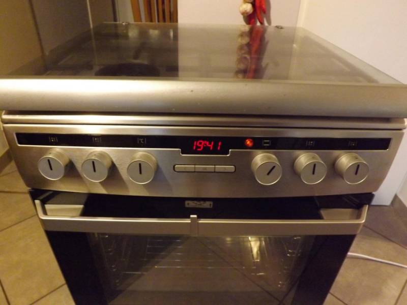 ox_kuchenka-gaz-elekt-amica-60cm