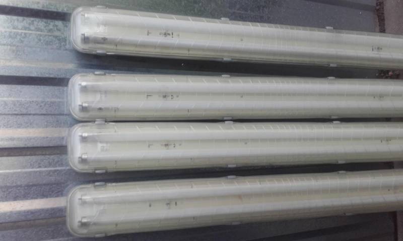ox_philips-oprawa-2x36w