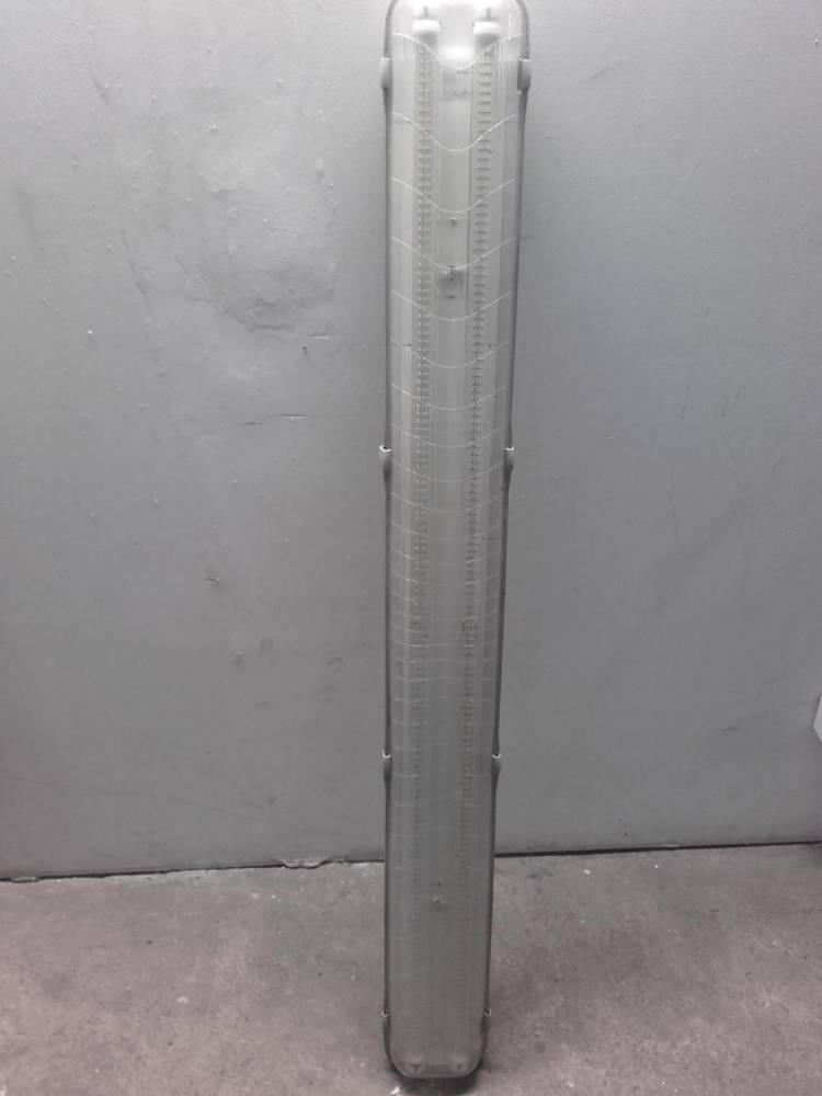ox_philips-oprawa-2x36w