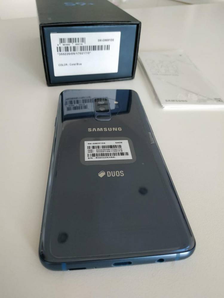 ox_sprzedam-smartfon-samsung-s9-plus-w-kolorze-coral-blue
